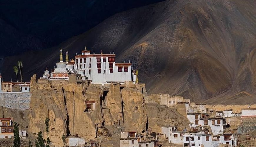 Trekking Outdoor Activities & Visiting Information of Lamayuru