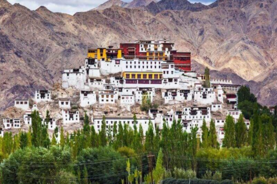 Leh to Thiksey Monastery Cycling (19 km)