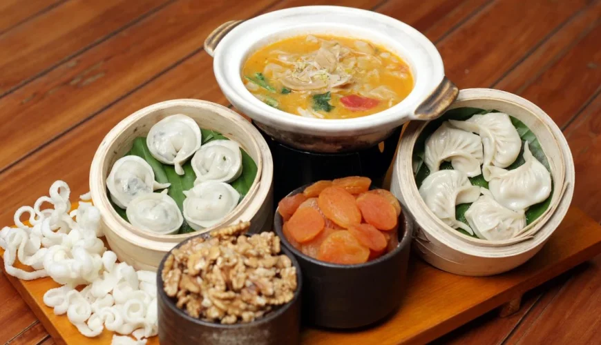 Must Try Food In LEH