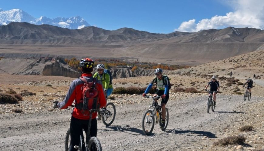 Trekking Outdoor Activities & Visiting Information of Hanoo