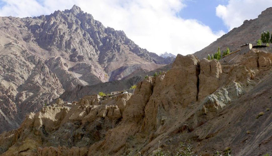 Travel Tips, Nearby Attractions & Why You Should Visit in Giramangu