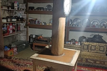 Padma Chosdon (TONGNIT YOKMA)