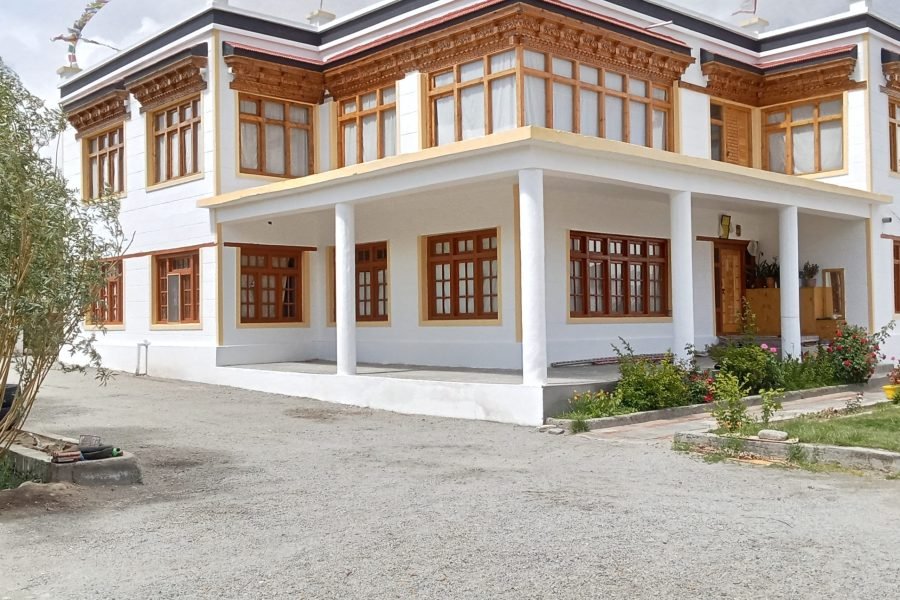 Sonam Yangchan Donakchan