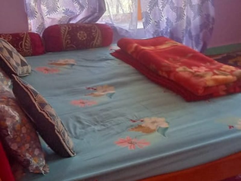 Thakskan Home Stay – Deluxe Room