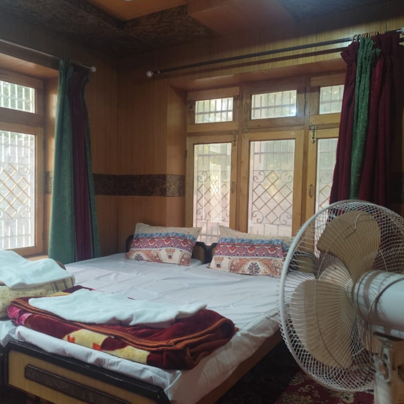 Duplex – Razu Homestay