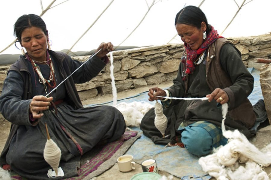 Wool to Weave – Traditional Spinning & Weaving with Changpa Women